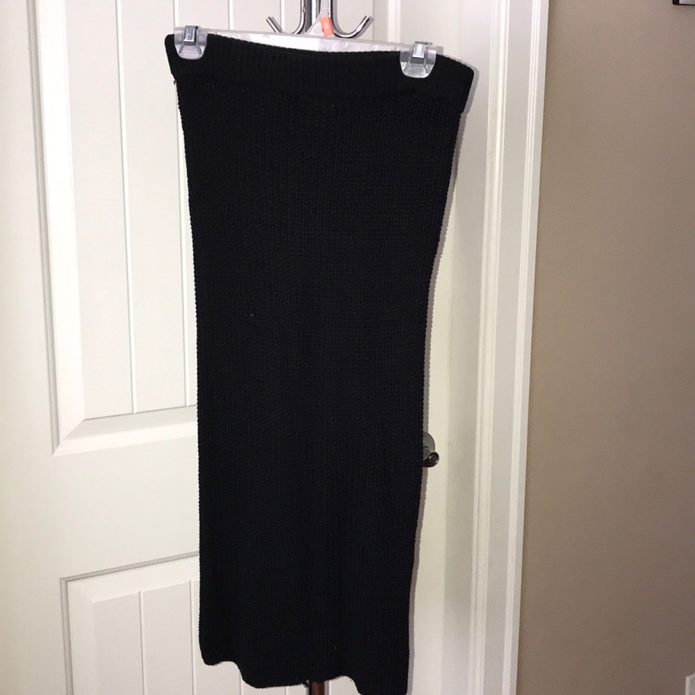 2 Knitted Long Skirts - Lot H